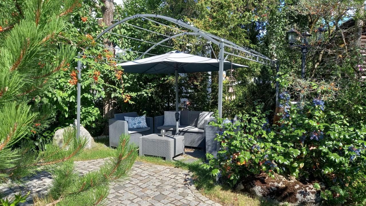 Apartment Haus Merlin Am Boeckelsberg Веймар Экстерьер фото