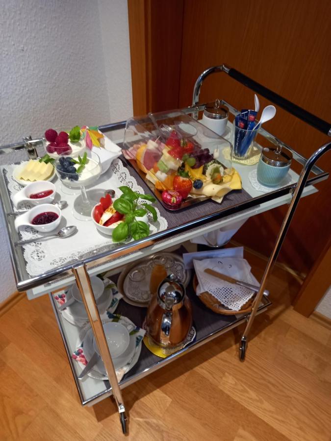 Apartment Haus Merlin Am Boeckelsberg Веймар Экстерьер фото