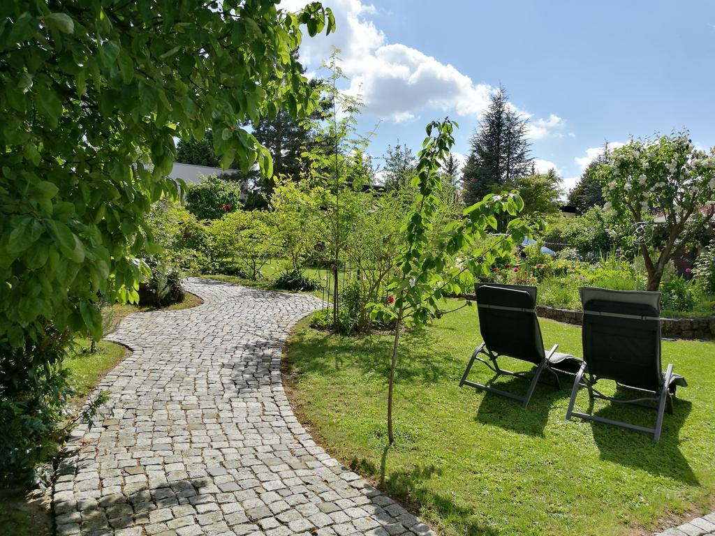 Apartment Haus Merlin Am Boeckelsberg Веймар Экстерьер фото