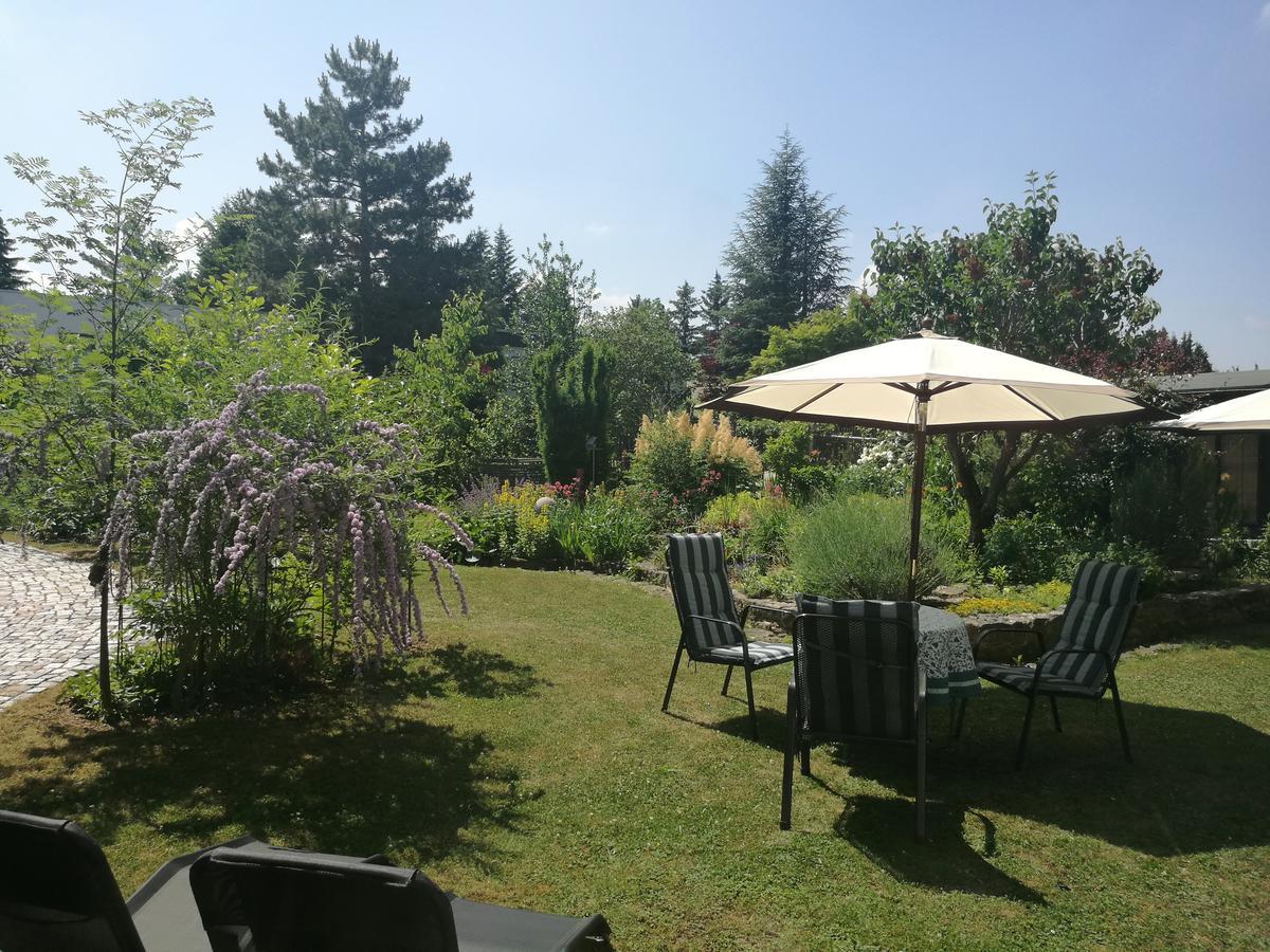 Apartment Haus Merlin Am Boeckelsberg Веймар Экстерьер фото