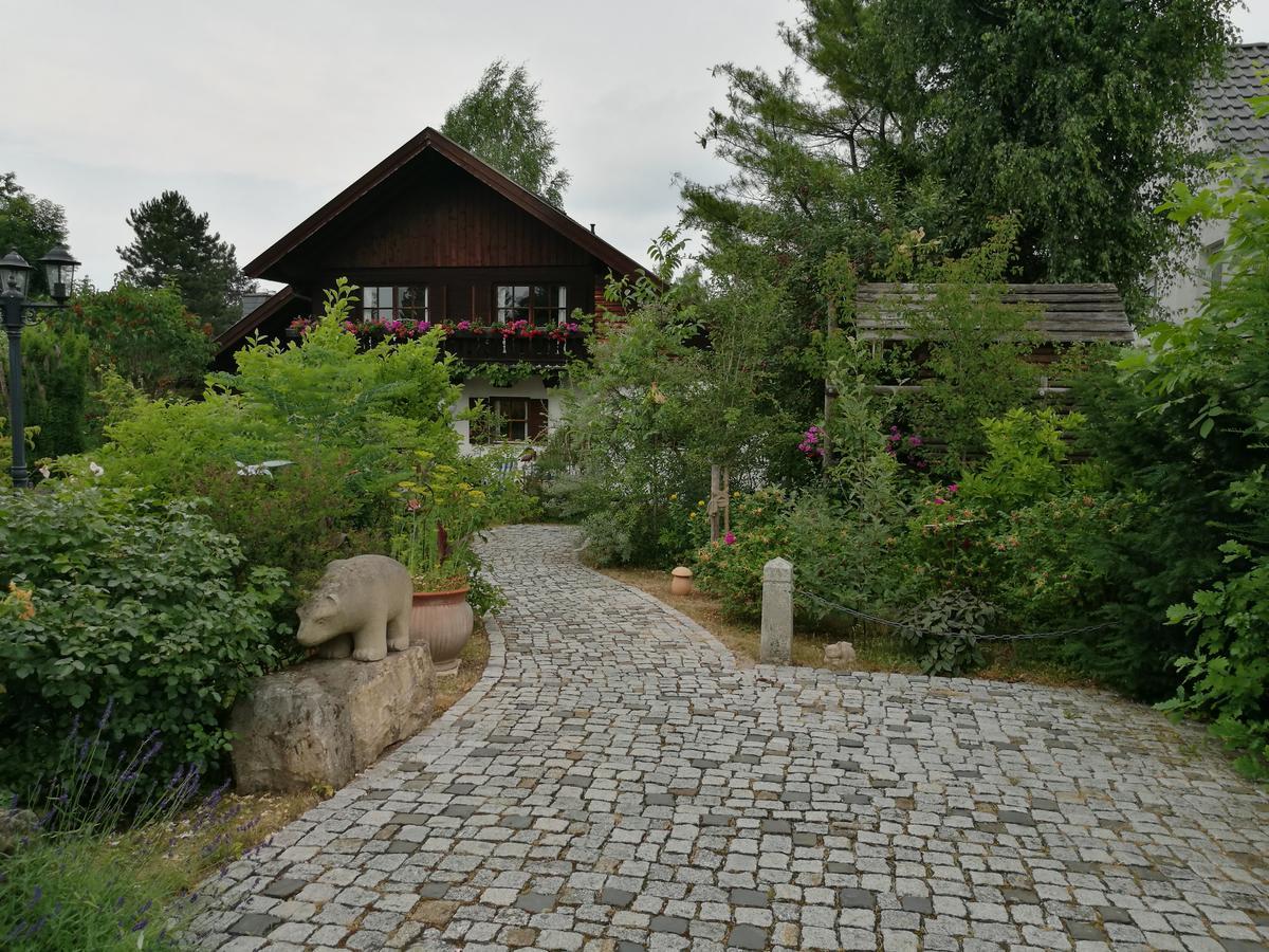 Apartment Haus Merlin Am Boeckelsberg Веймар Экстерьер фото